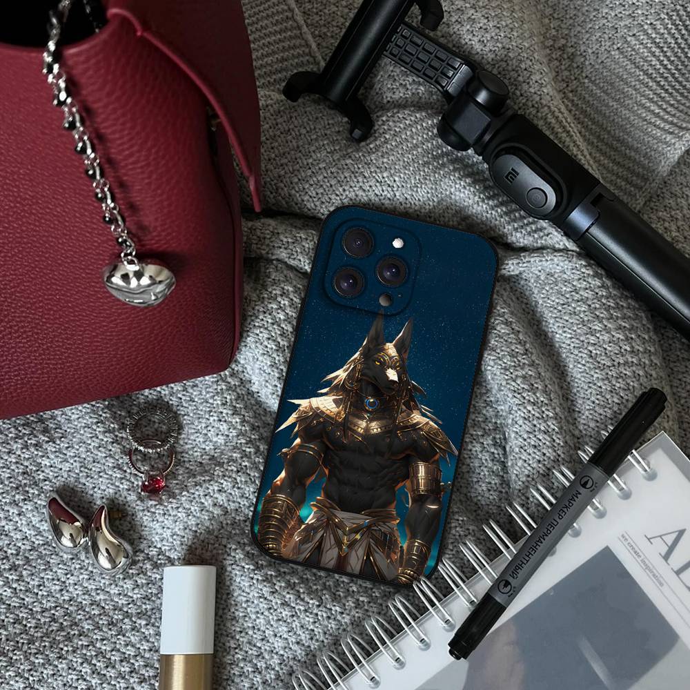 Etui na telefon z motywem Anub – Pc Gaming Egypt recenzja i cena